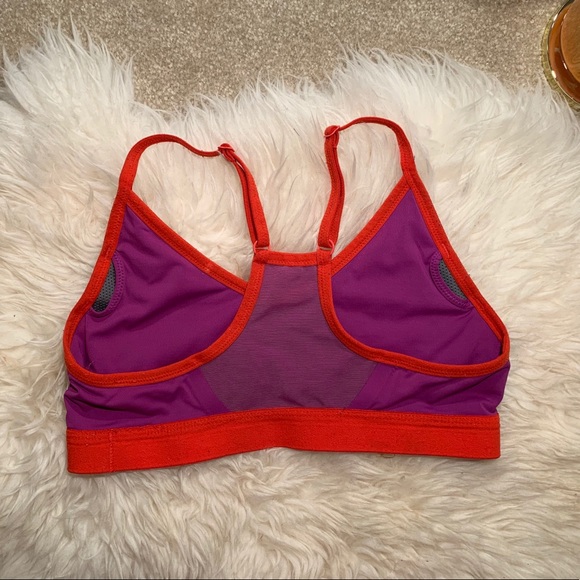 Nike Sports Bra - Picture 2 of 3